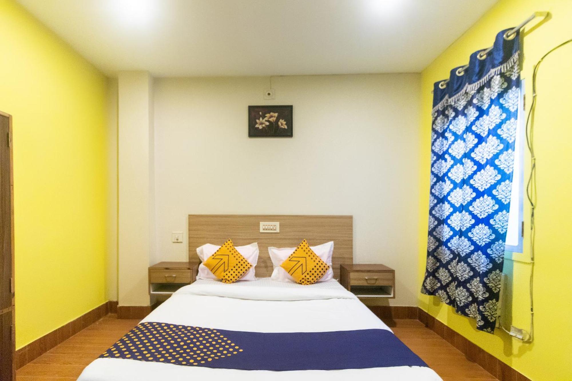 Spot On Prabir Residency Inn Urali Ngoại thất bức ảnh