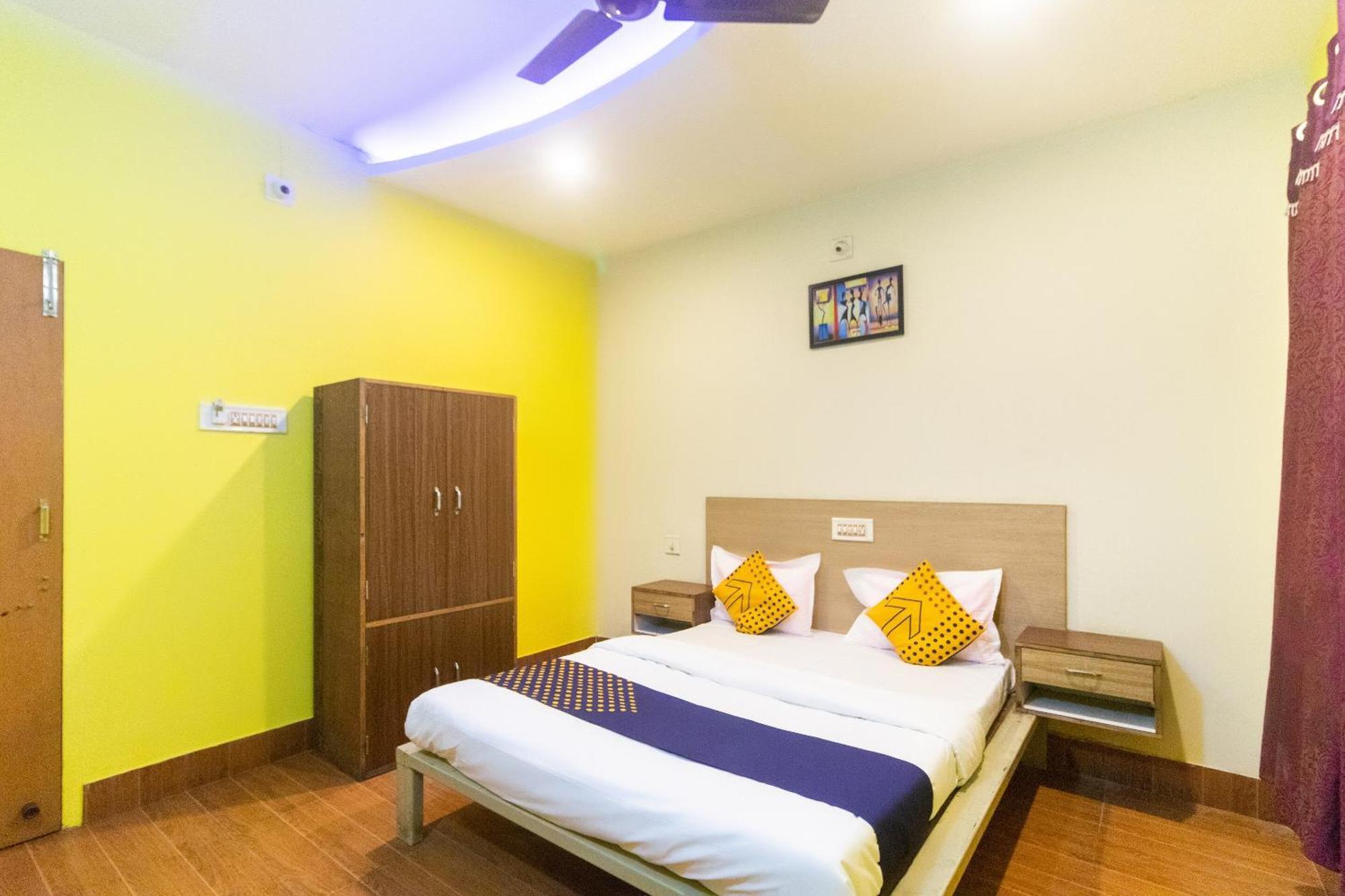 Spot On Prabir Residency Inn Urali Ngoại thất bức ảnh