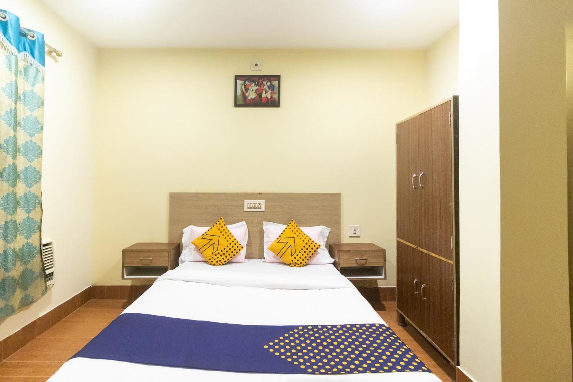 Spot On Prabir Residency Inn Urali Ngoại thất bức ảnh