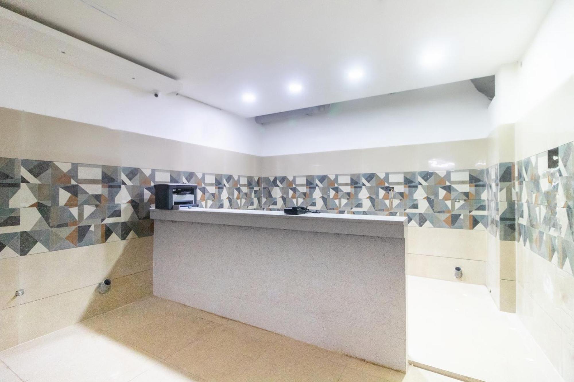 Spot On Prabir Residency Inn Urali Ngoại thất bức ảnh